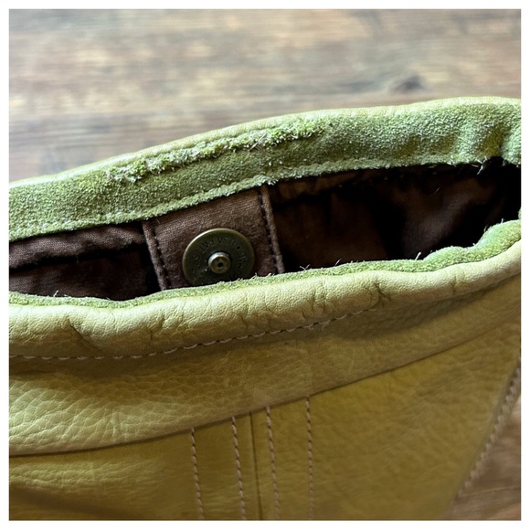 FOSSIL Leather Bucket Bag - Picture 9 of 9